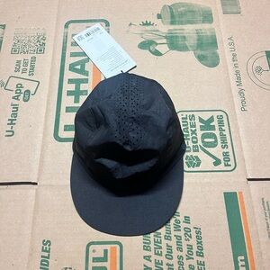 Lulu Lemon Lab Running hat